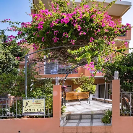 Poseidon Studios & Apartments Palaiochora Dış mekan fotoğraf