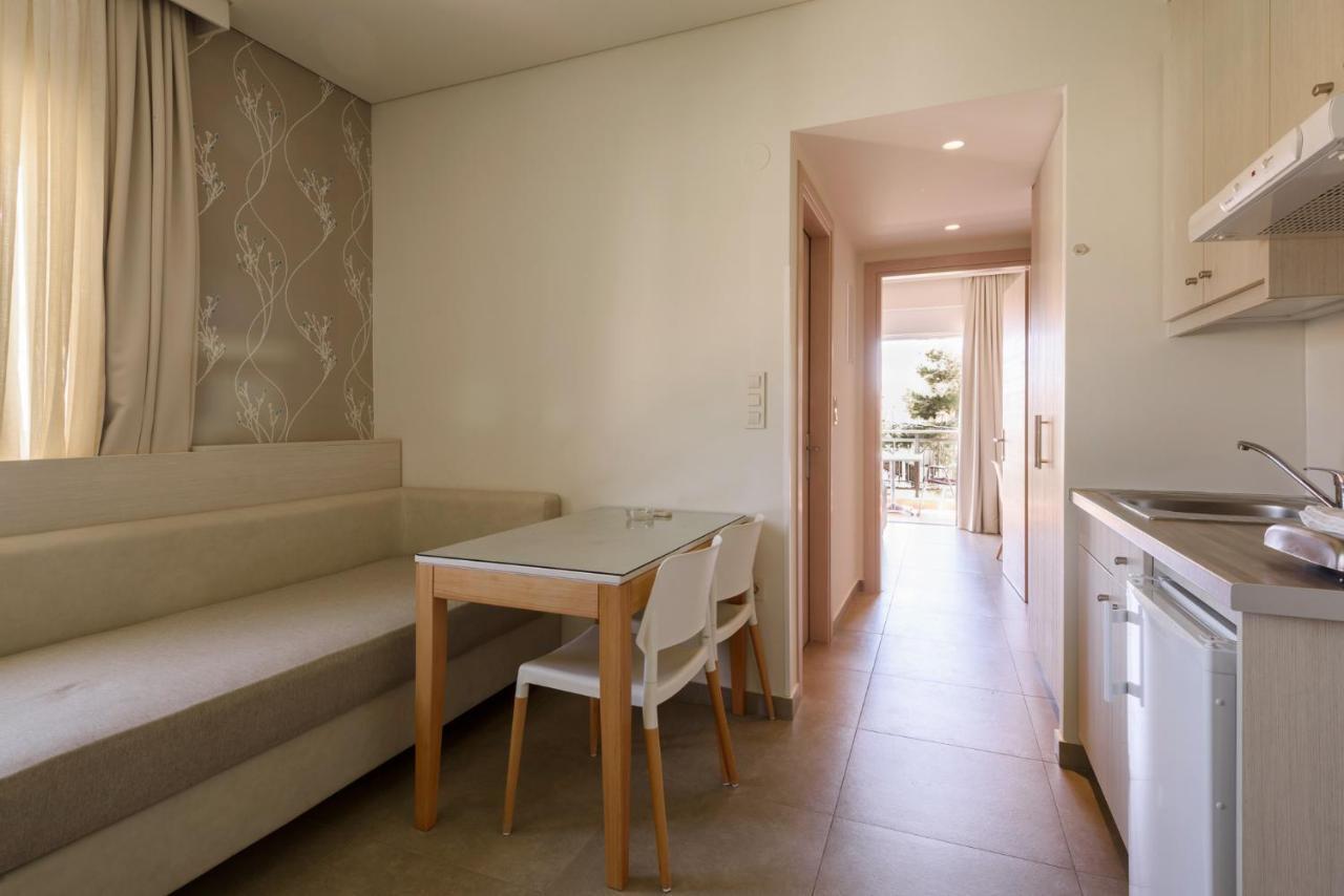 Poseidon Studios & Apartments Apartment *