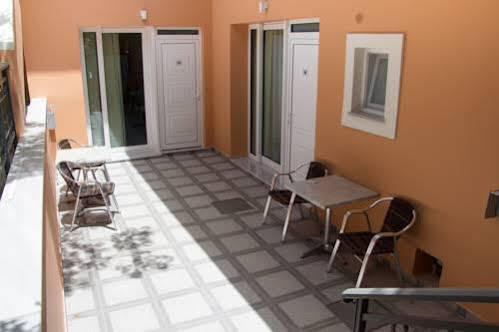 Poseidon Studios & Apartments Apartment